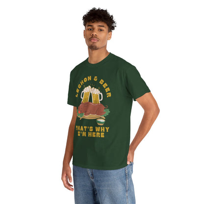 LECHON & BEER - Filipino Food (Basic Tee)