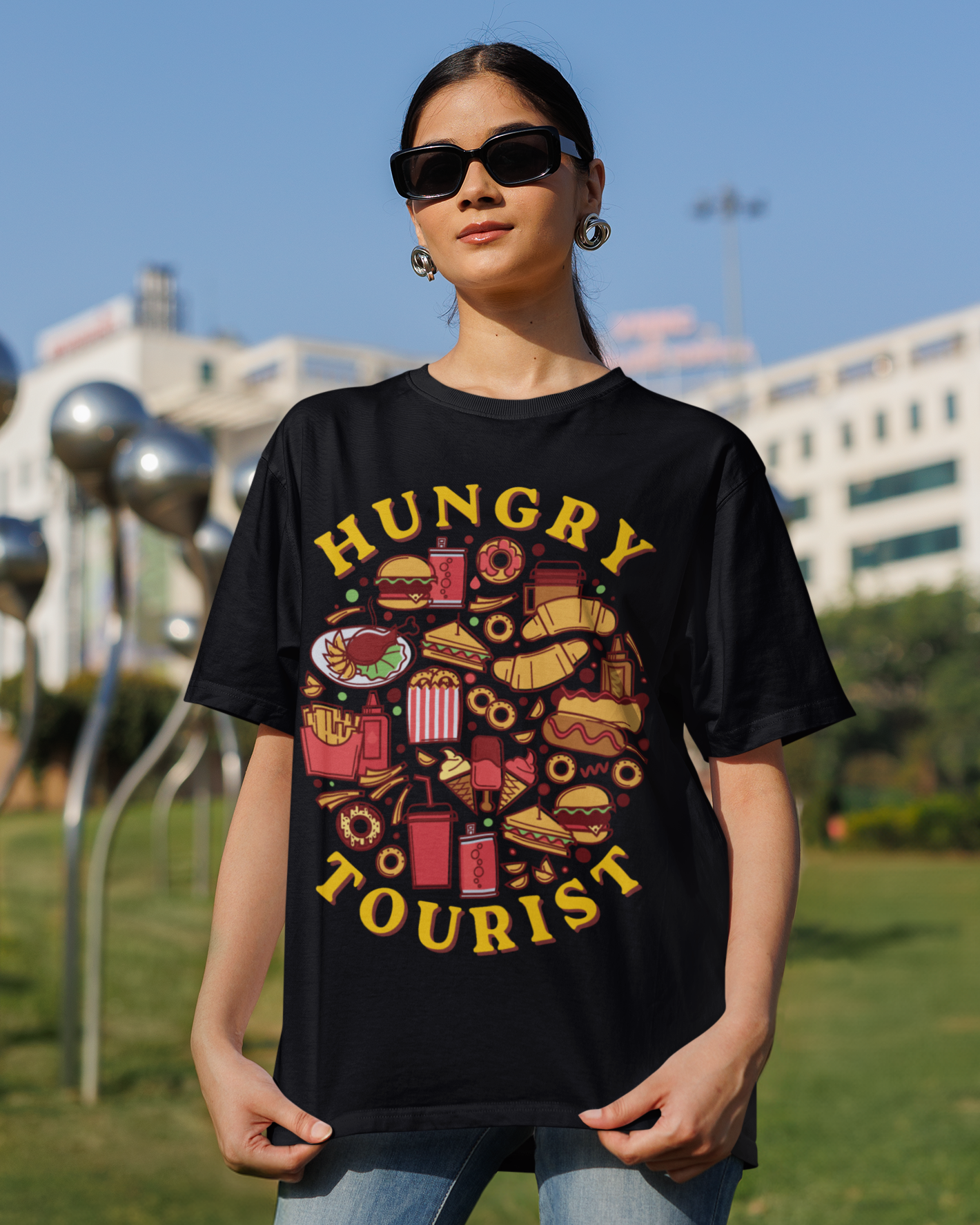 STREET GOURMET - Foodie Club (Basic Tee)